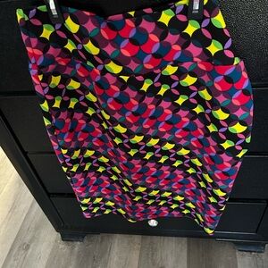 LuLaRoe Multicolor Geometric Pencil Skirt